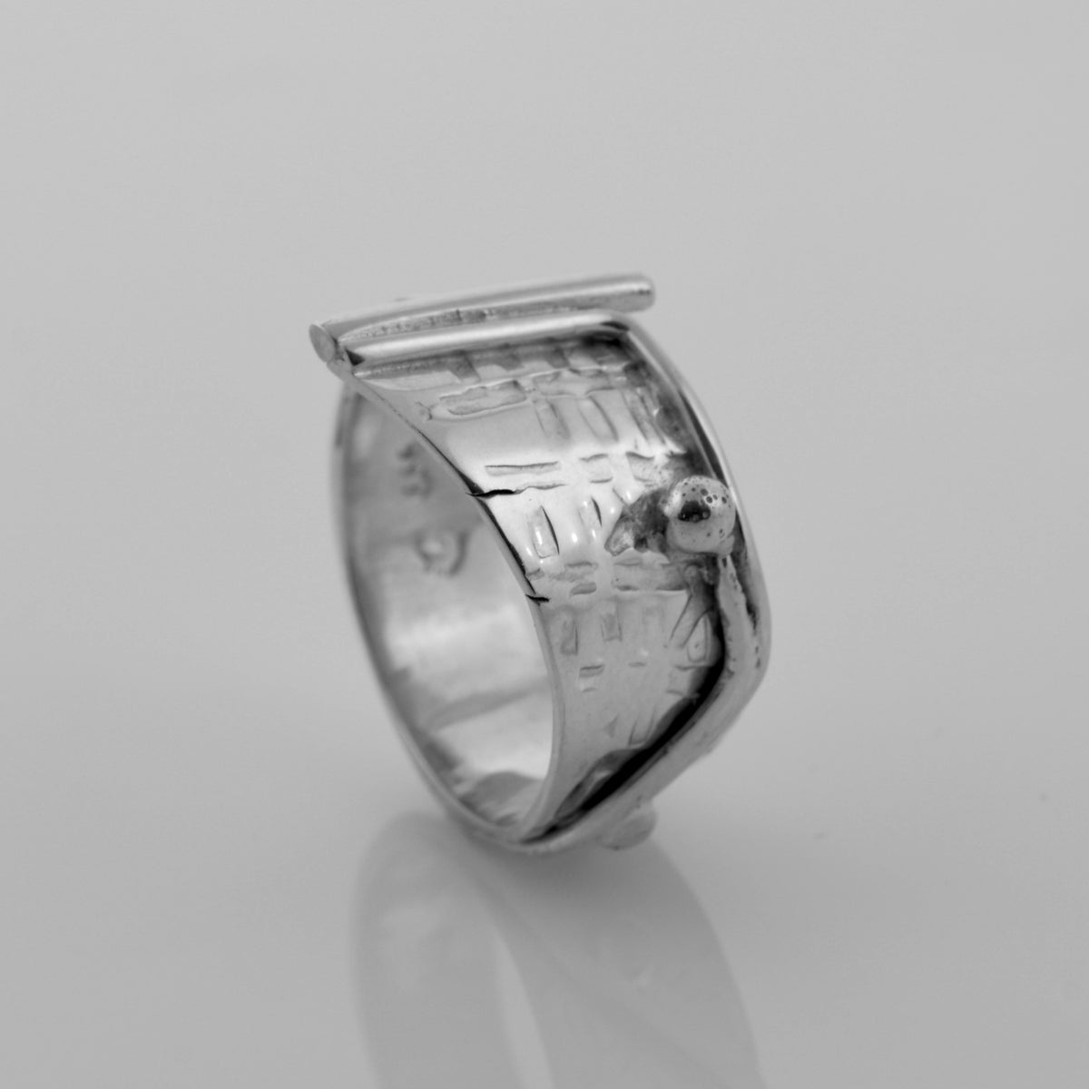 hand made silver ring