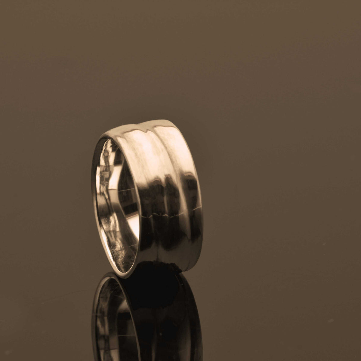 Home made silver ring with a artistic pattern
