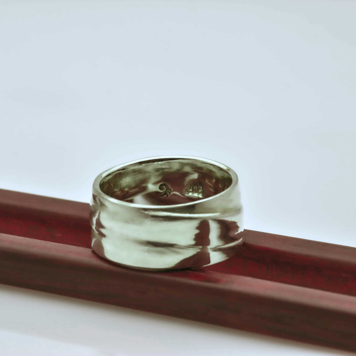 Home made silver ring with a artistic pattern