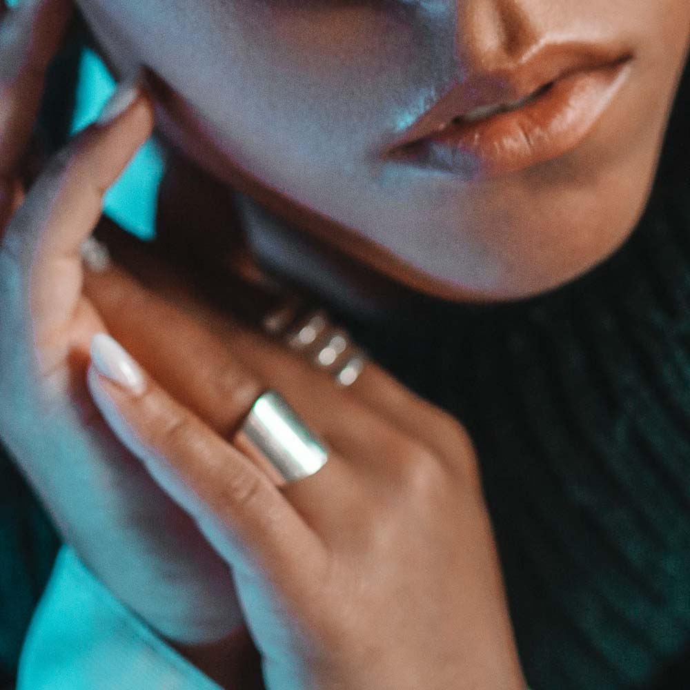 NineAmulets | precious jewelry | contemporary art jewelry | stones