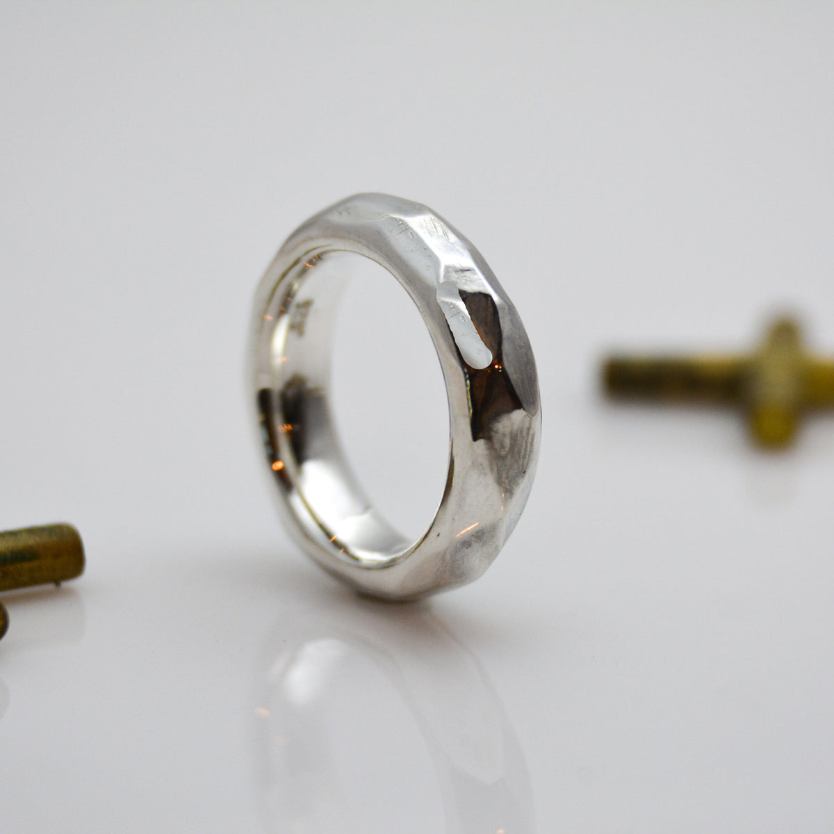 Discover Mr. Edgy: A One-of-a-Kind Solid Silver Ring with a Faceted Surface and Artistic Design - Nine Amulets 