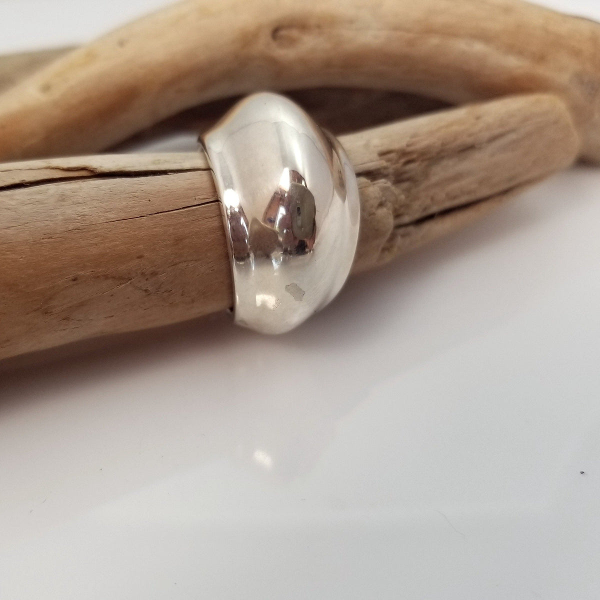 Vintage Italian dome ring in silver