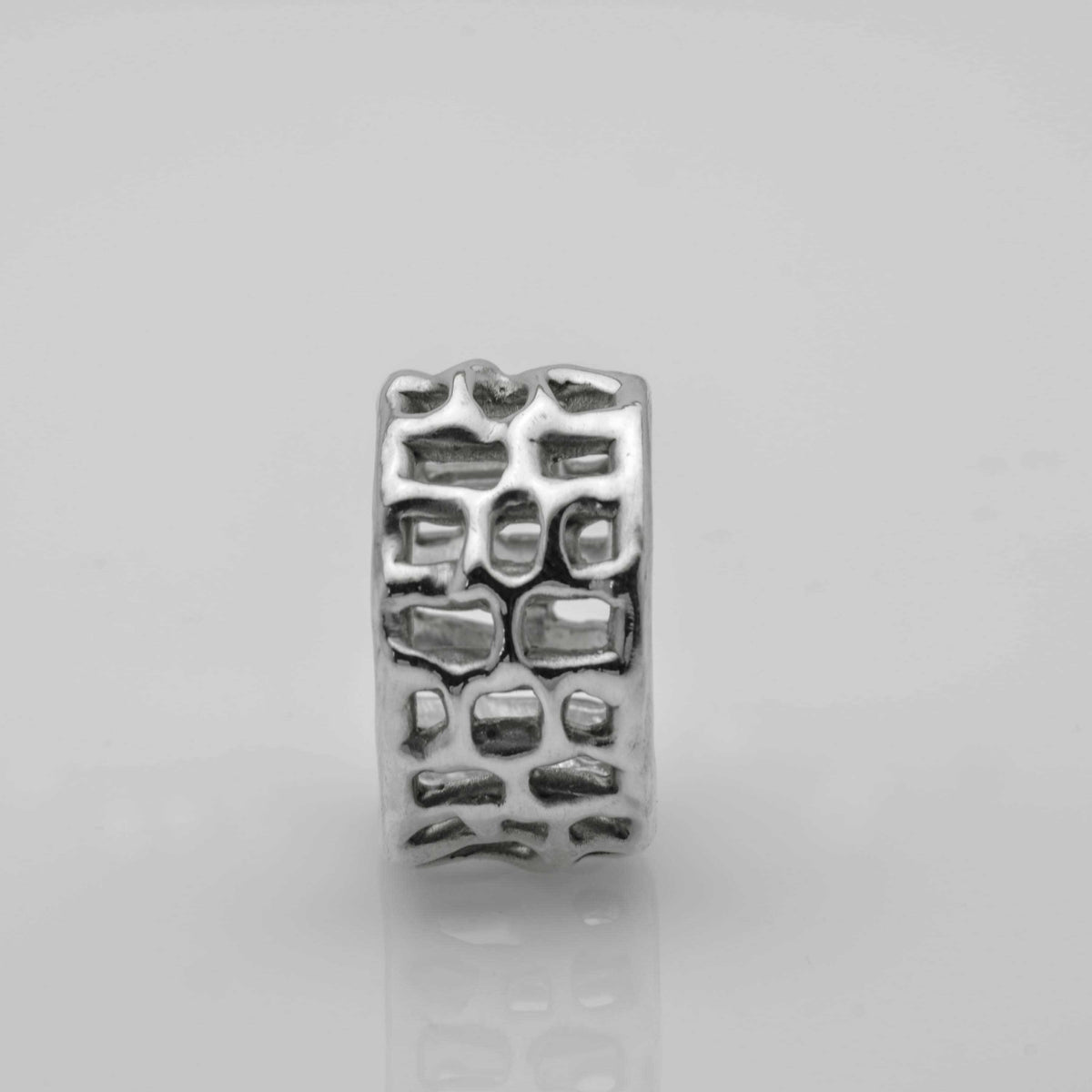 Organic Grid: A Sterling Silver Ring That&#39;s a Wearable Work of Art - Nine Amulets 