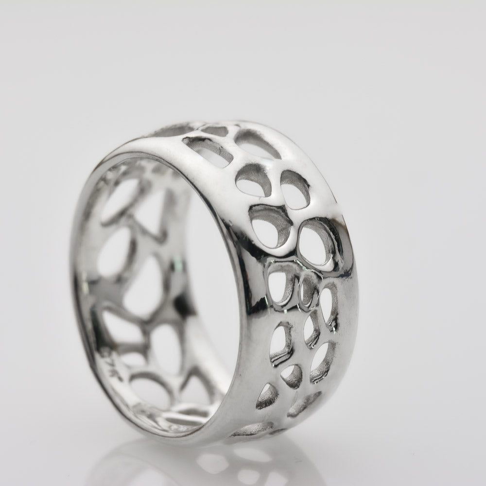 Organic Honeycomb Ring in Sterling Silver - Artistic Work and Natural Design for Organic Jewelry Enthusiasts - Nine Amulets 