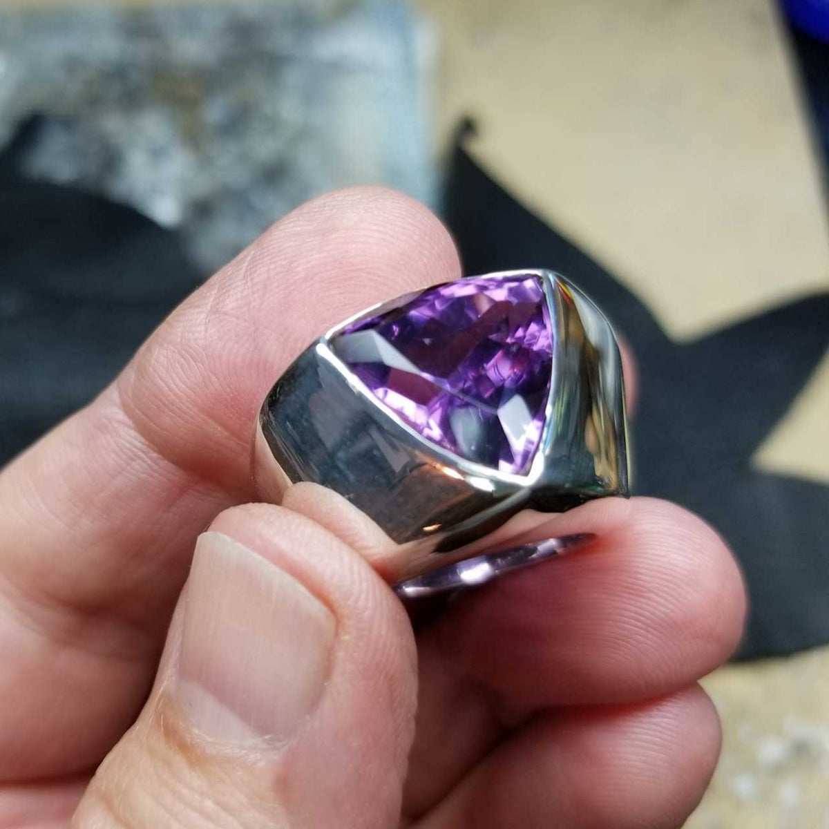 Sparkling Brazilian triangular amethyst ring