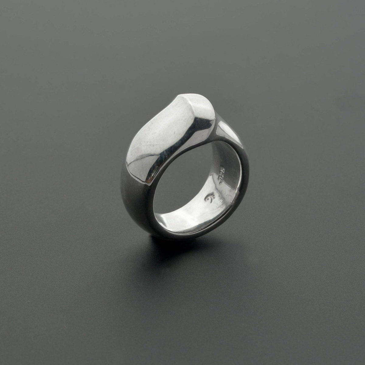 Classy love ring with bold forms