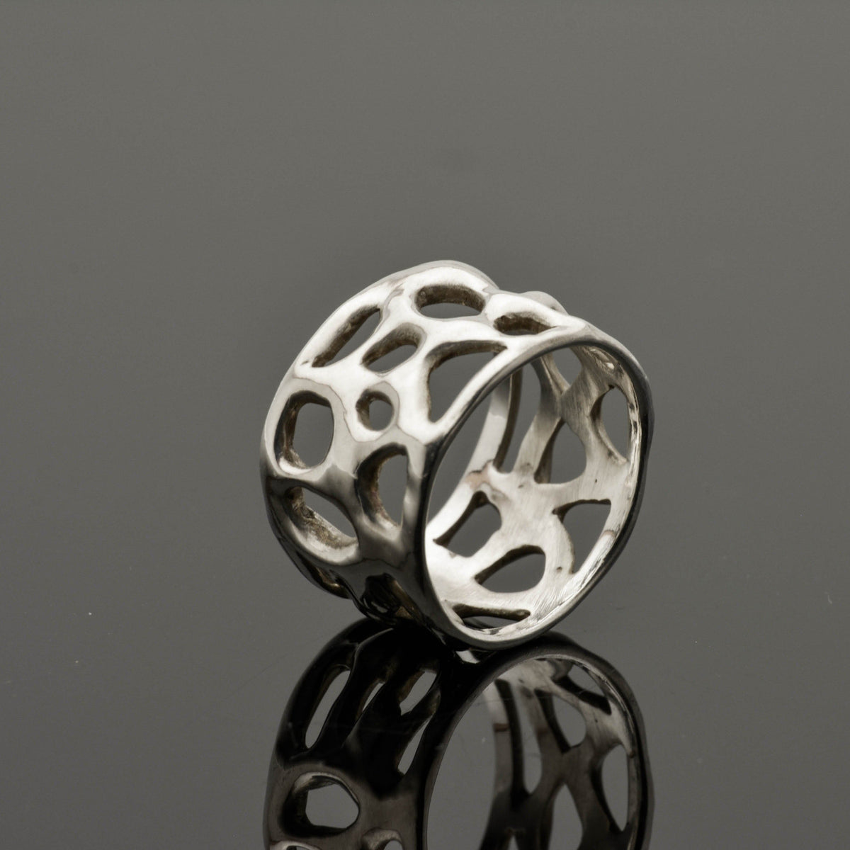 Organic Elegance: A One-of-a-Kind Sterling Silver Ring Inspired by Natural Beauty - Nine Amulets 