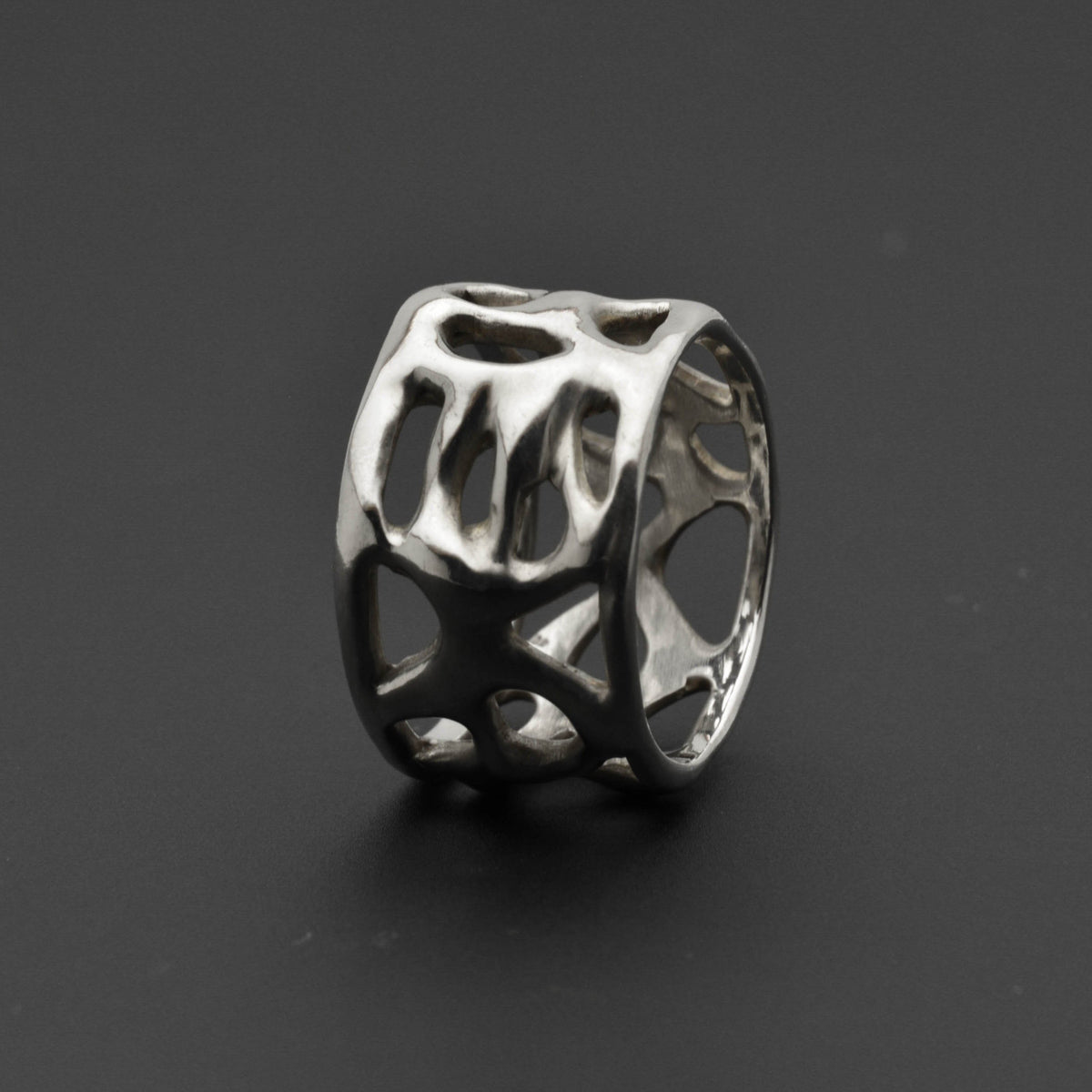 Organic Elegance: A One-of-a-Kind Sterling Silver Ring Inspired by Natural Beauty - Nine Amulets 