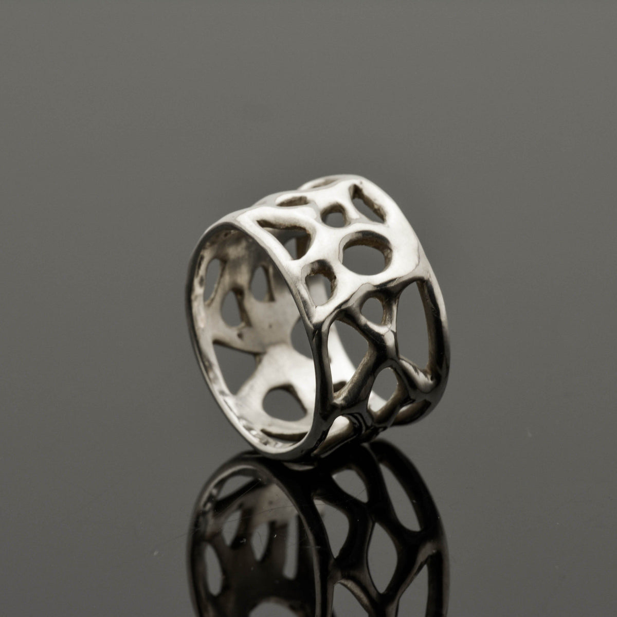 Organic Elegance: A One-of-a-Kind Sterling Silver Ring Inspired by Natural Beauty - Nine Amulets 