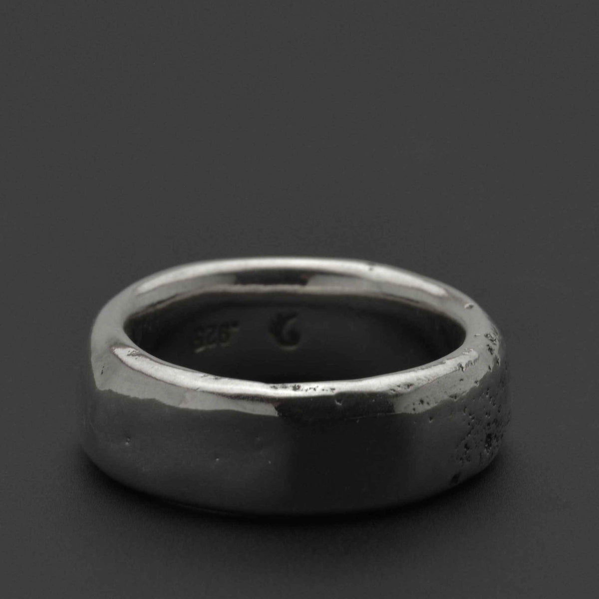 Solid and fat sterling silver Old Moon Ring - Nine Amulets 