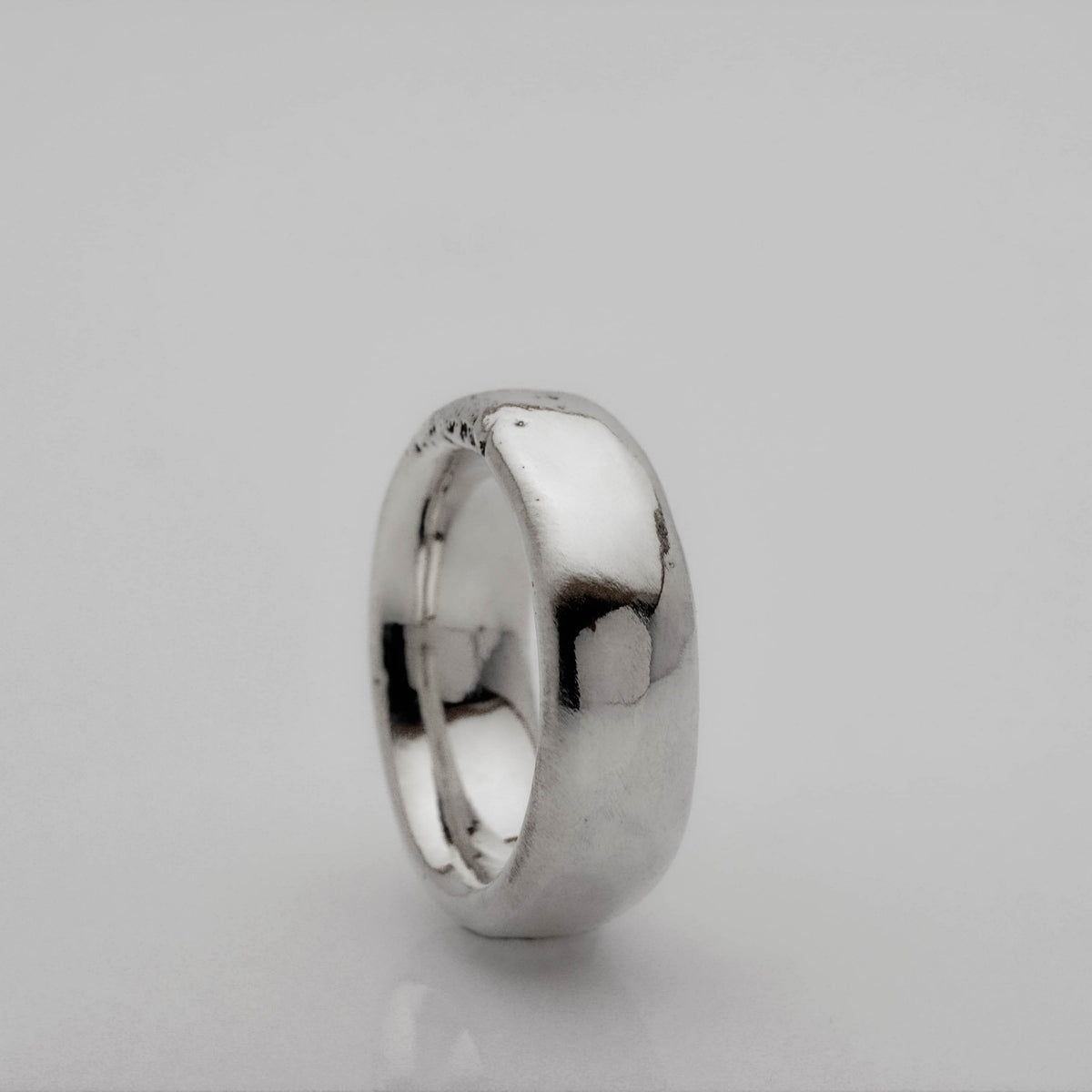 Solid and fat sterling silver Old Moon Ring - Nine Amulets 