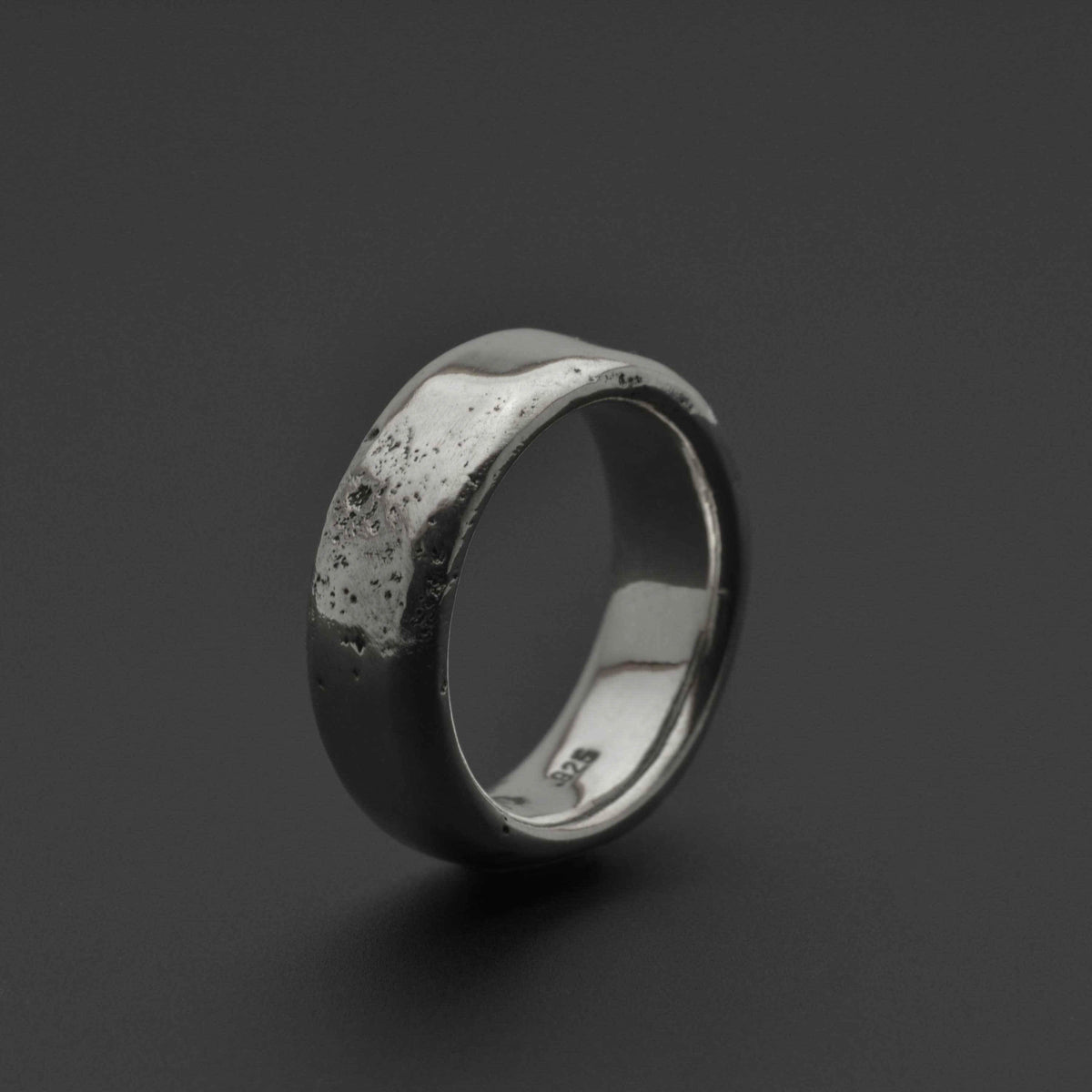 Solider und dicker Old Moon Ring aus Sterlingsilber