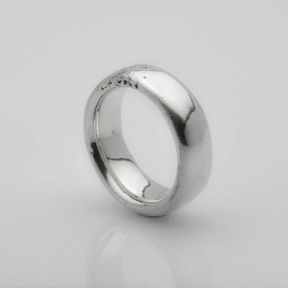 Solid and fat sterling silver Old Moon Ring - Nine Amulets 