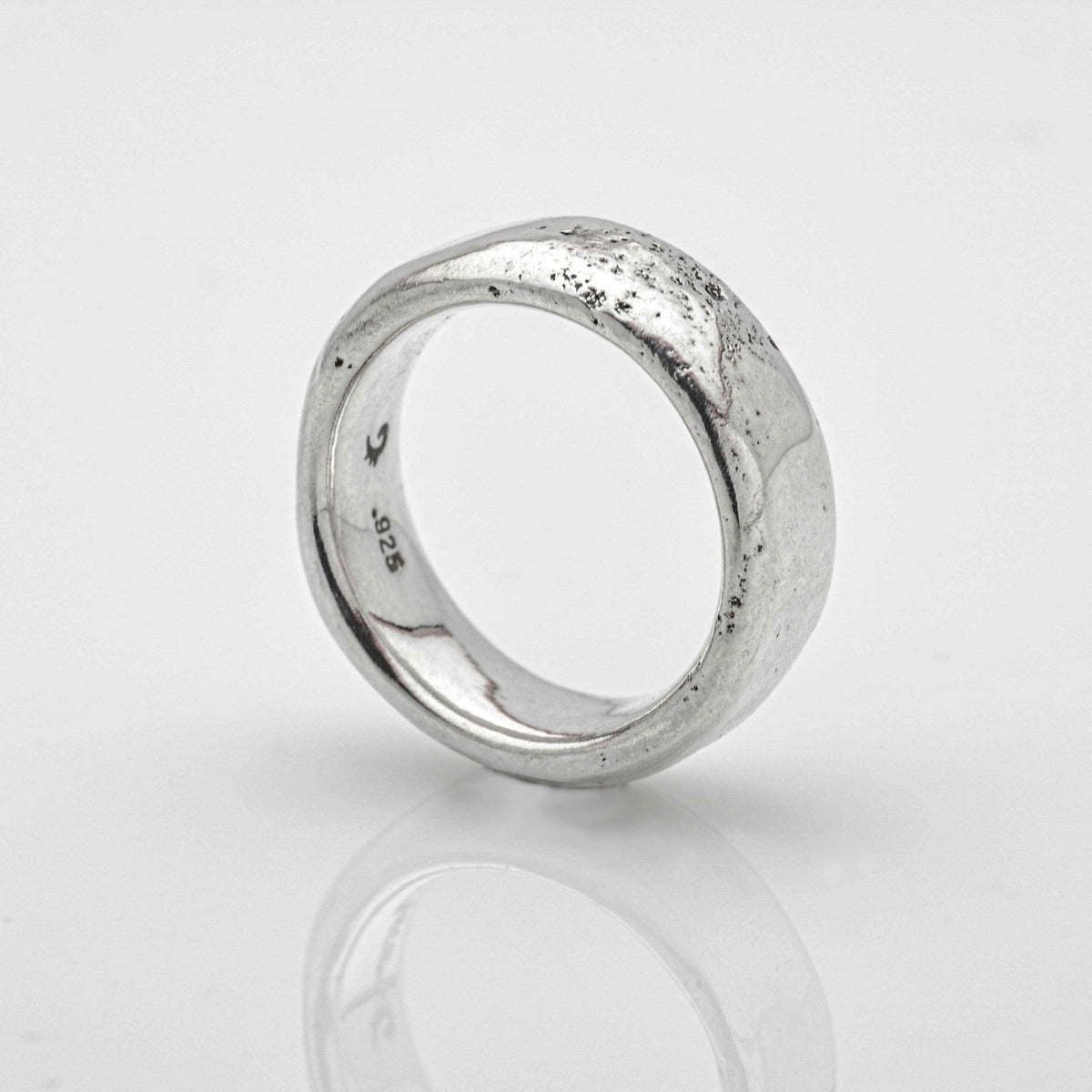 Solid and fat sterling silver Old Moon Ring - Nine Amulets 