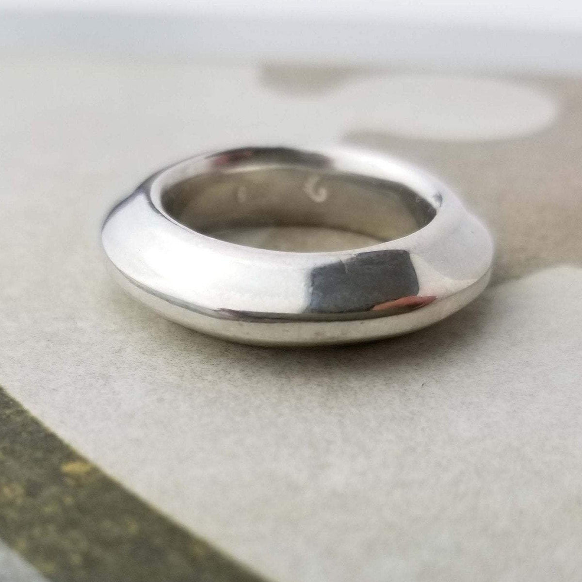 Warrior Disk Ring in sterling silver | edgy | a thick band 